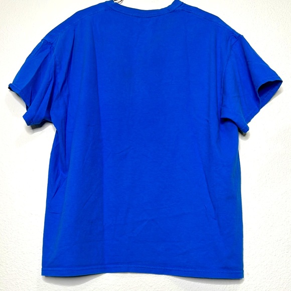 Brad Paisley tour shirt - Picture 3 of 7